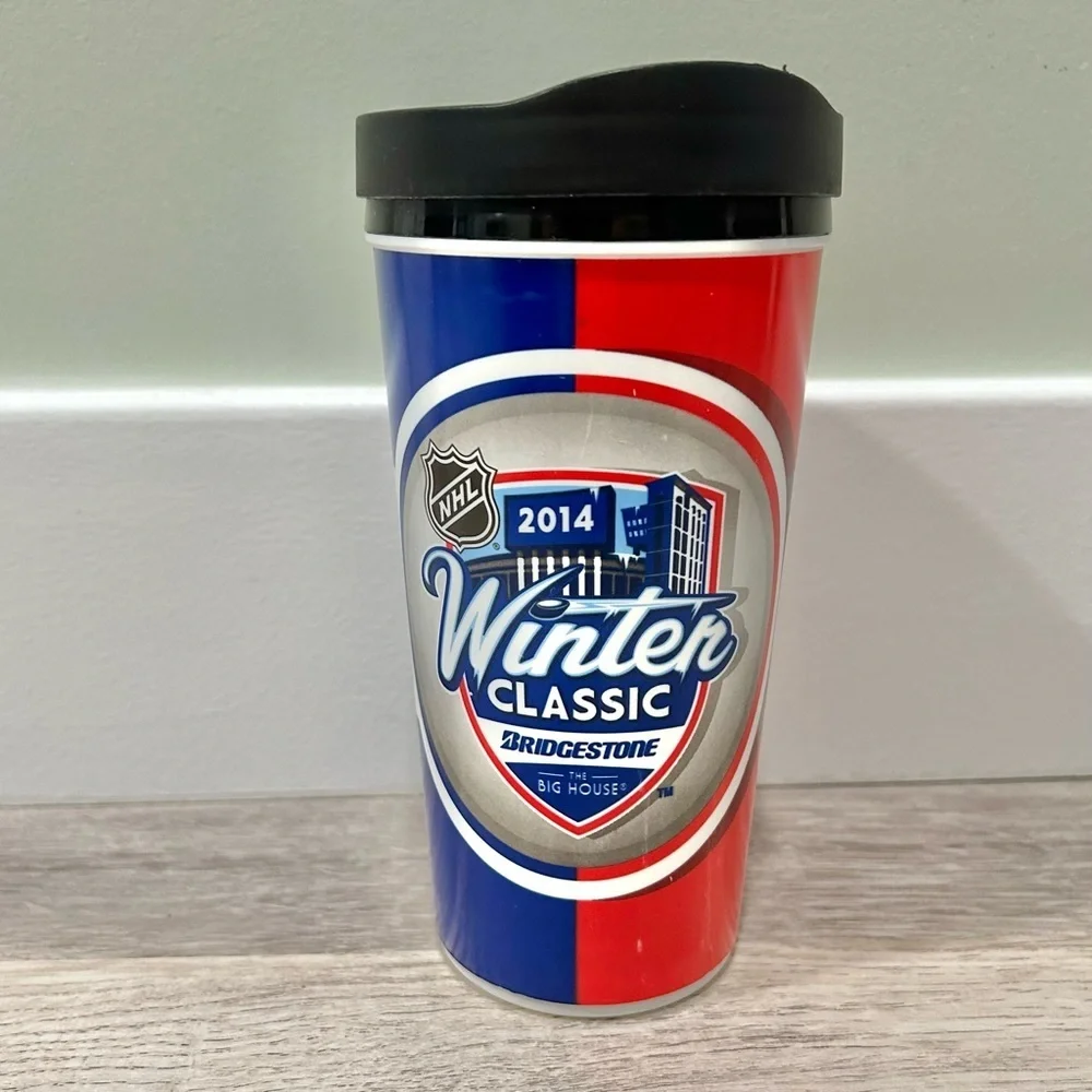 NHL Winter Classic 2014 Red Wings/Maple Leafs Travel Mug Coffee Cup No Spill
